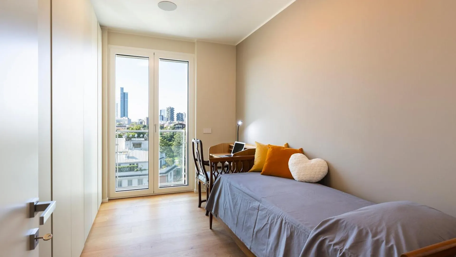 Torre Milano Luxury Apartment