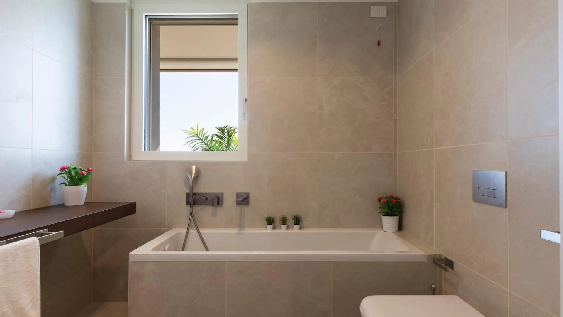 Torre Milano Luxury Apartment  Milan