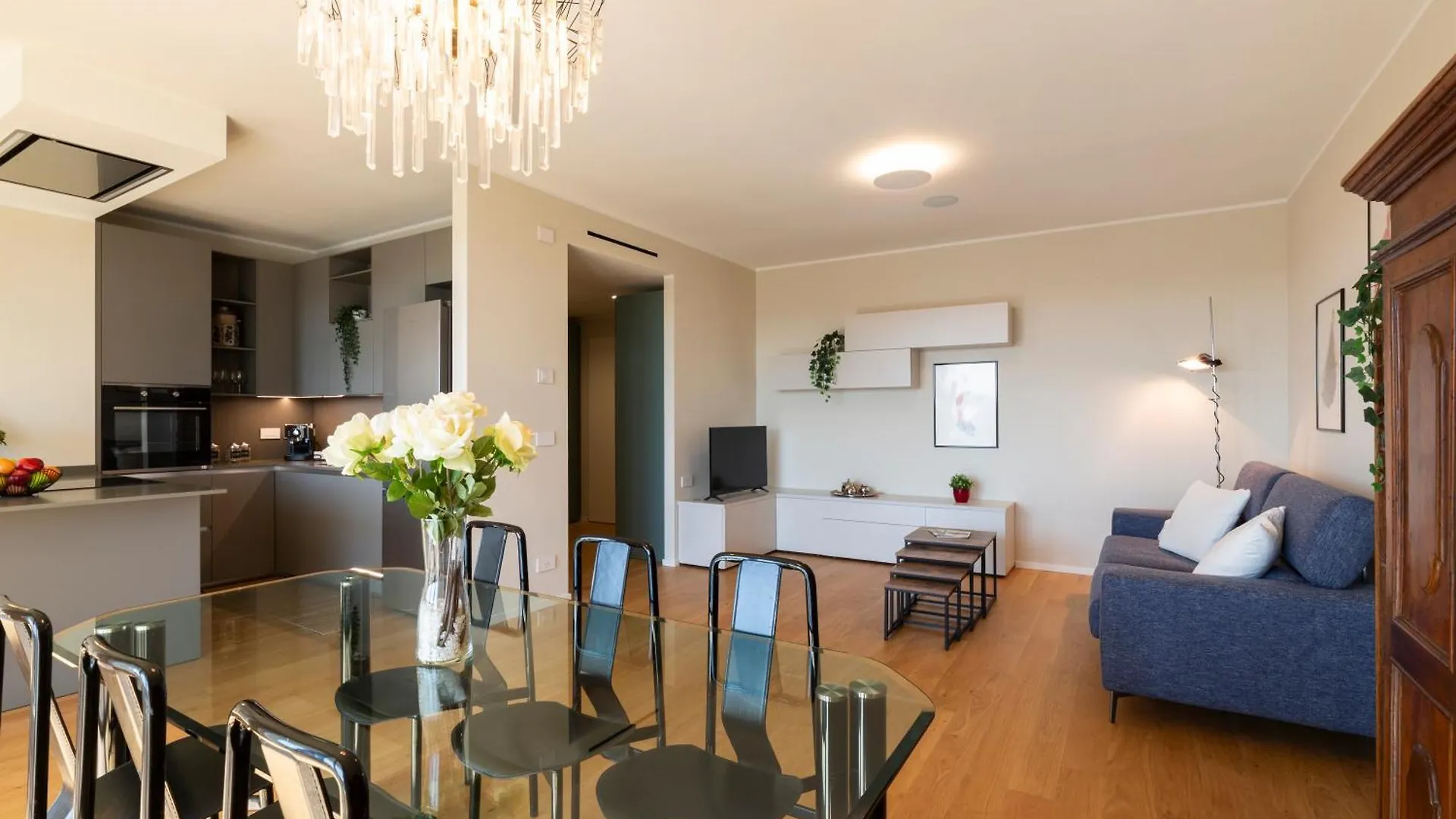 Torre Milano Luxury Apartment